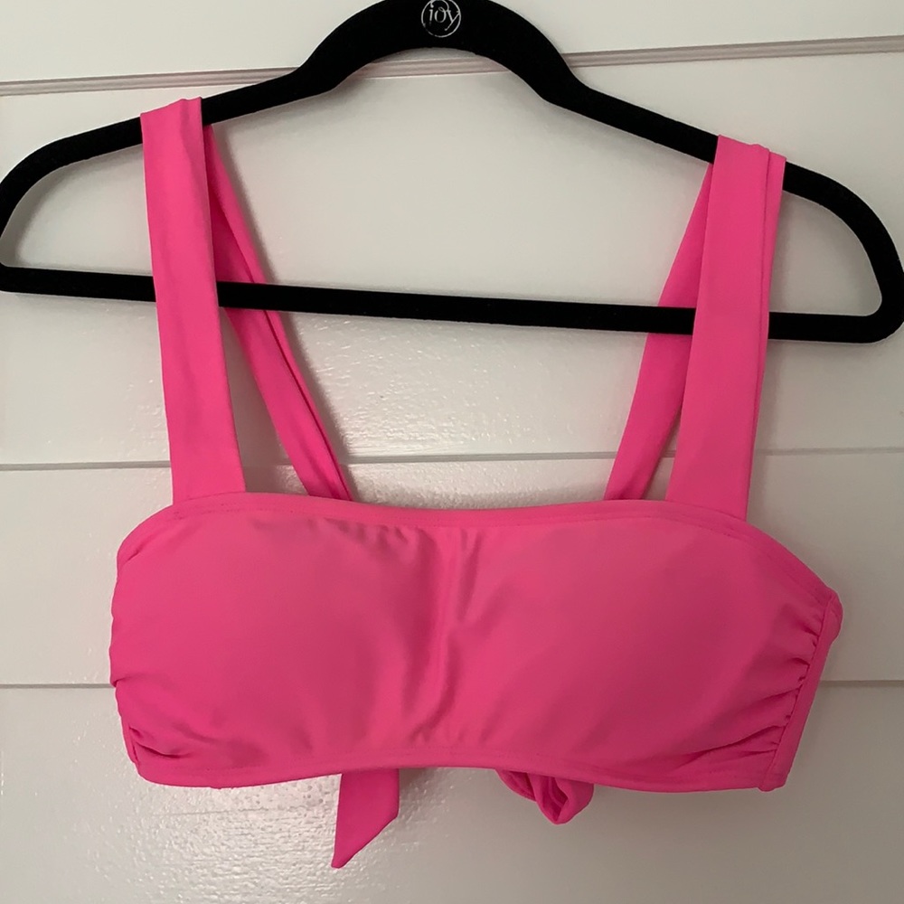 Xhilaration Swim Suit Top